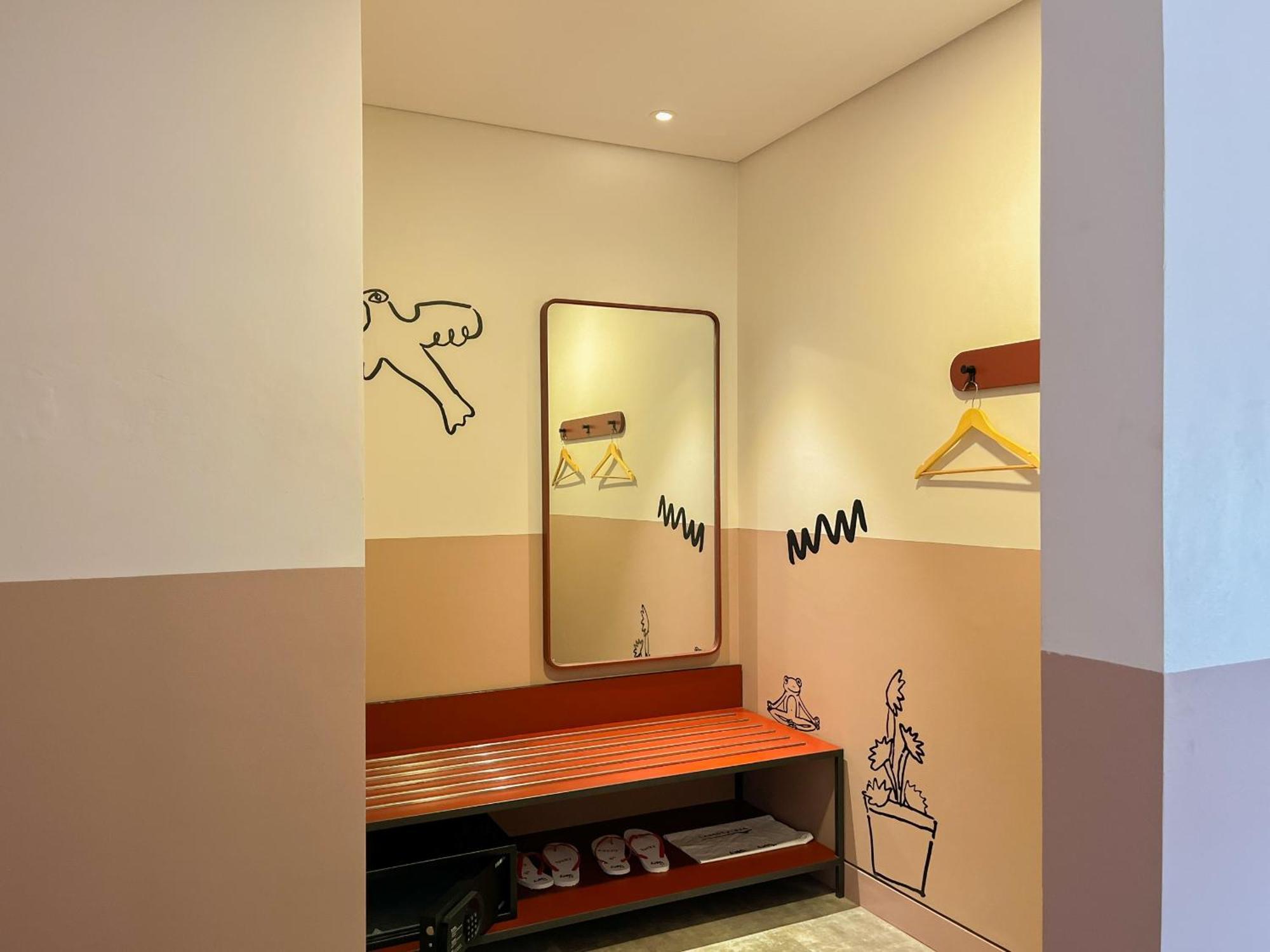 Kotta Go Hotel Tegal Экстерьер фото
